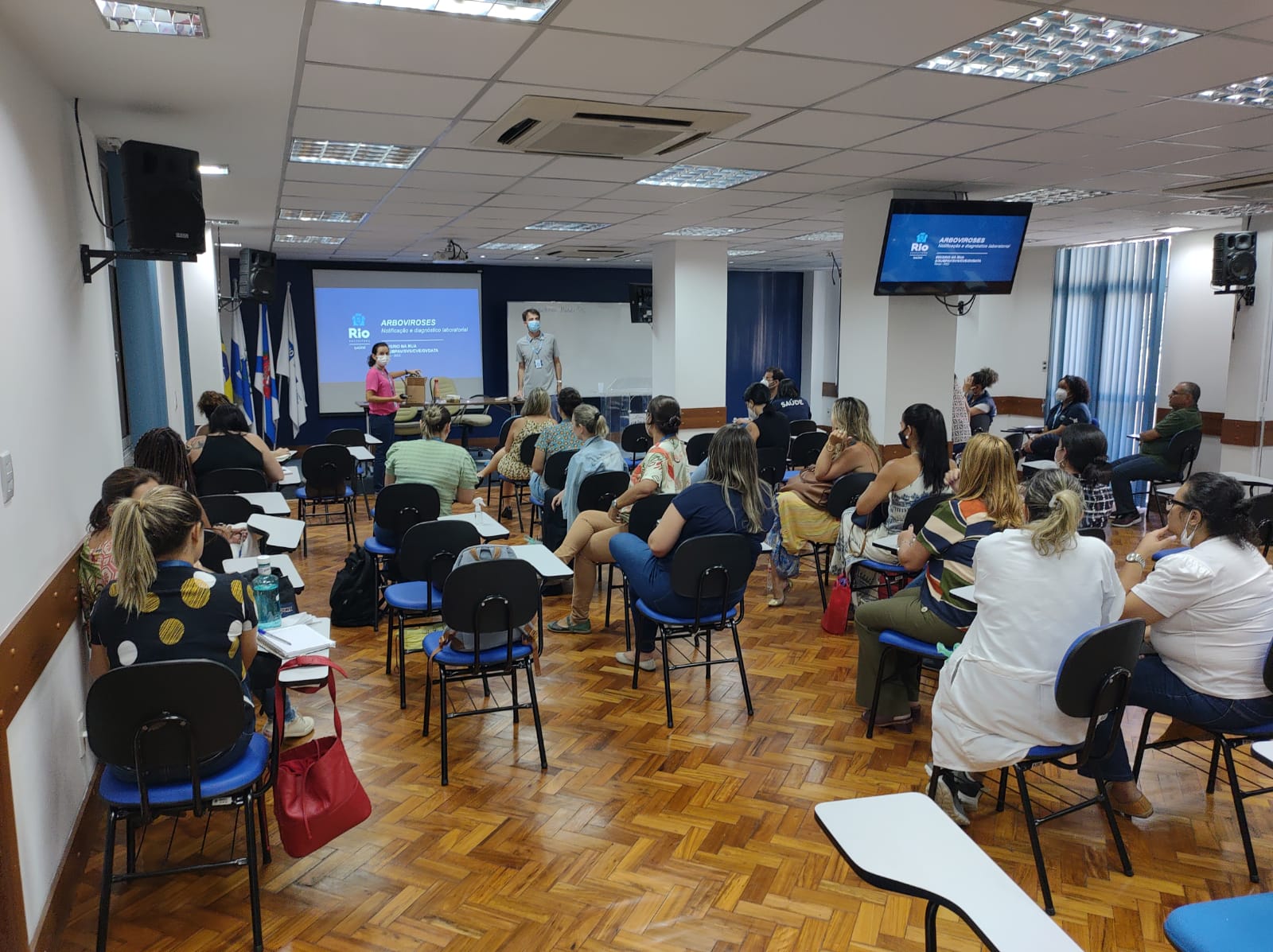 Reunião com Enfemeiros e Médicos RTs da AP 1.0