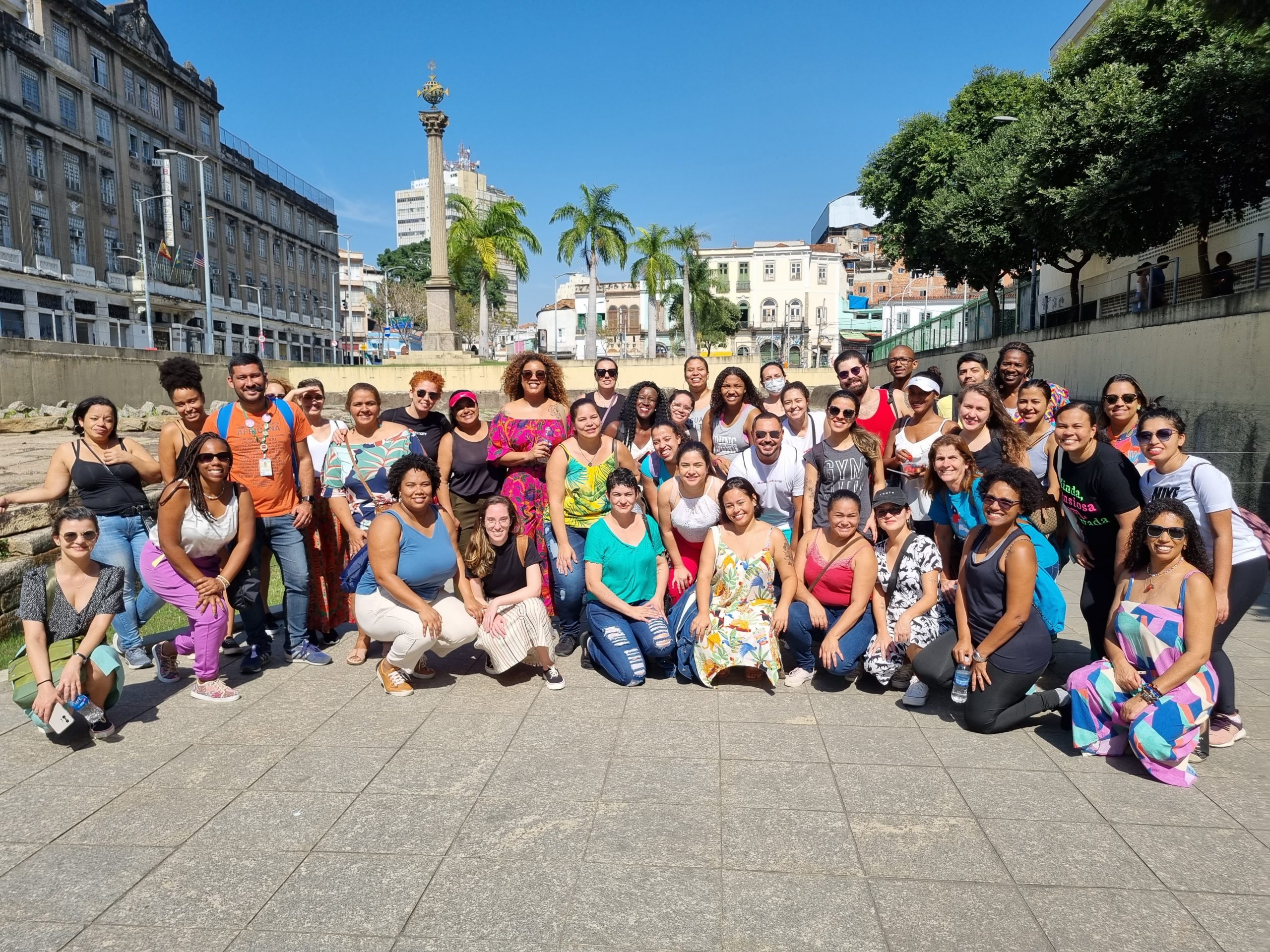 PREFC e o Instituto Pretos Novos promovem passeio histórico para os residentes do segundo ano