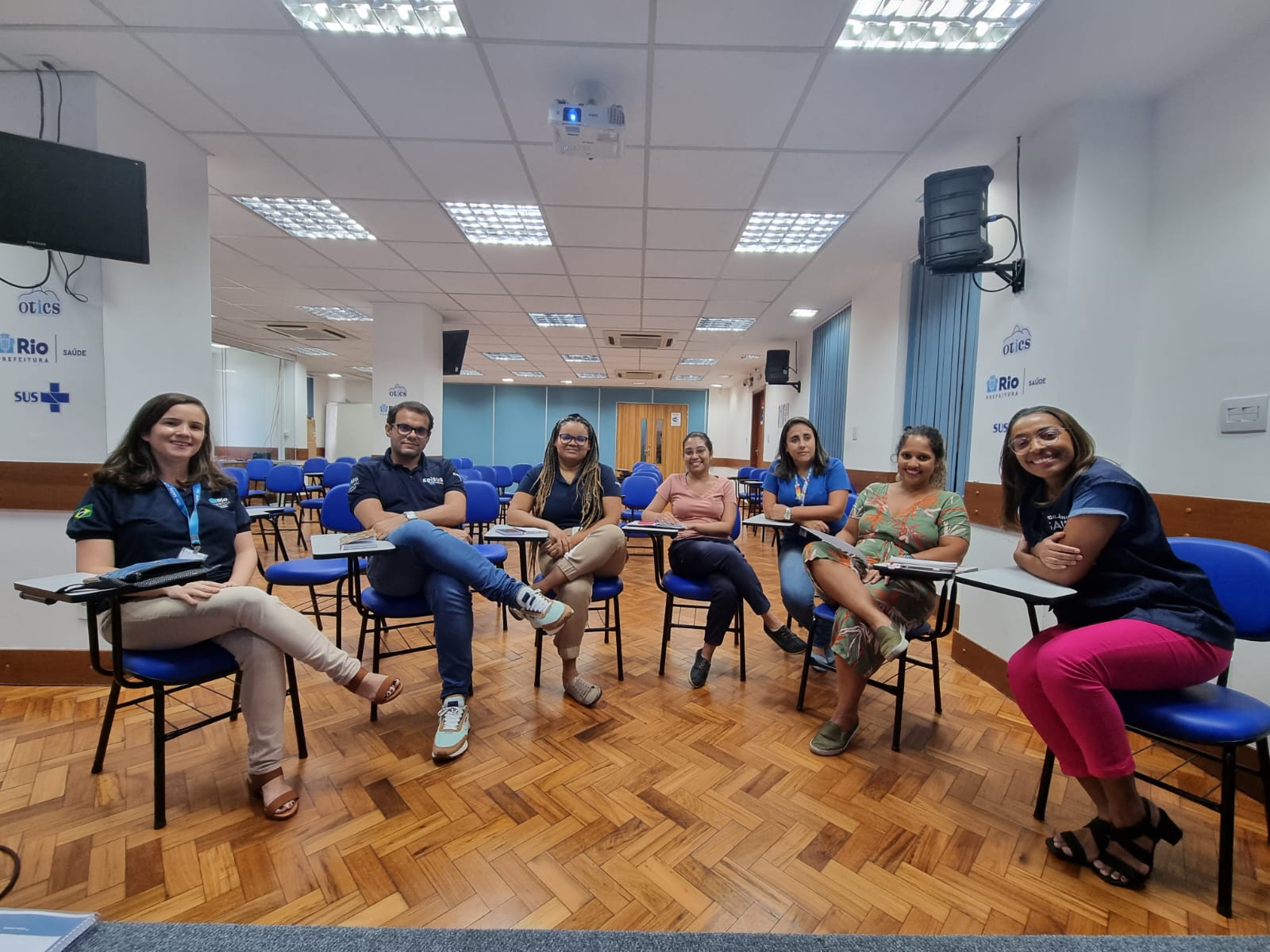 Reunião com a equipe do GT SINAN