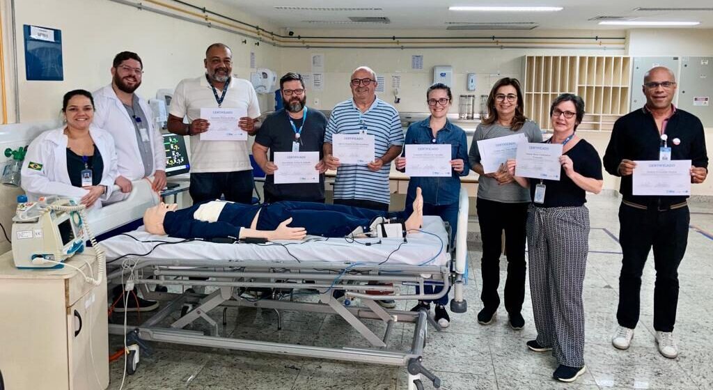 85ª Turma Do Curso de Suporte Avançado à Vida em Emergências no Hospital Souza Aguiar