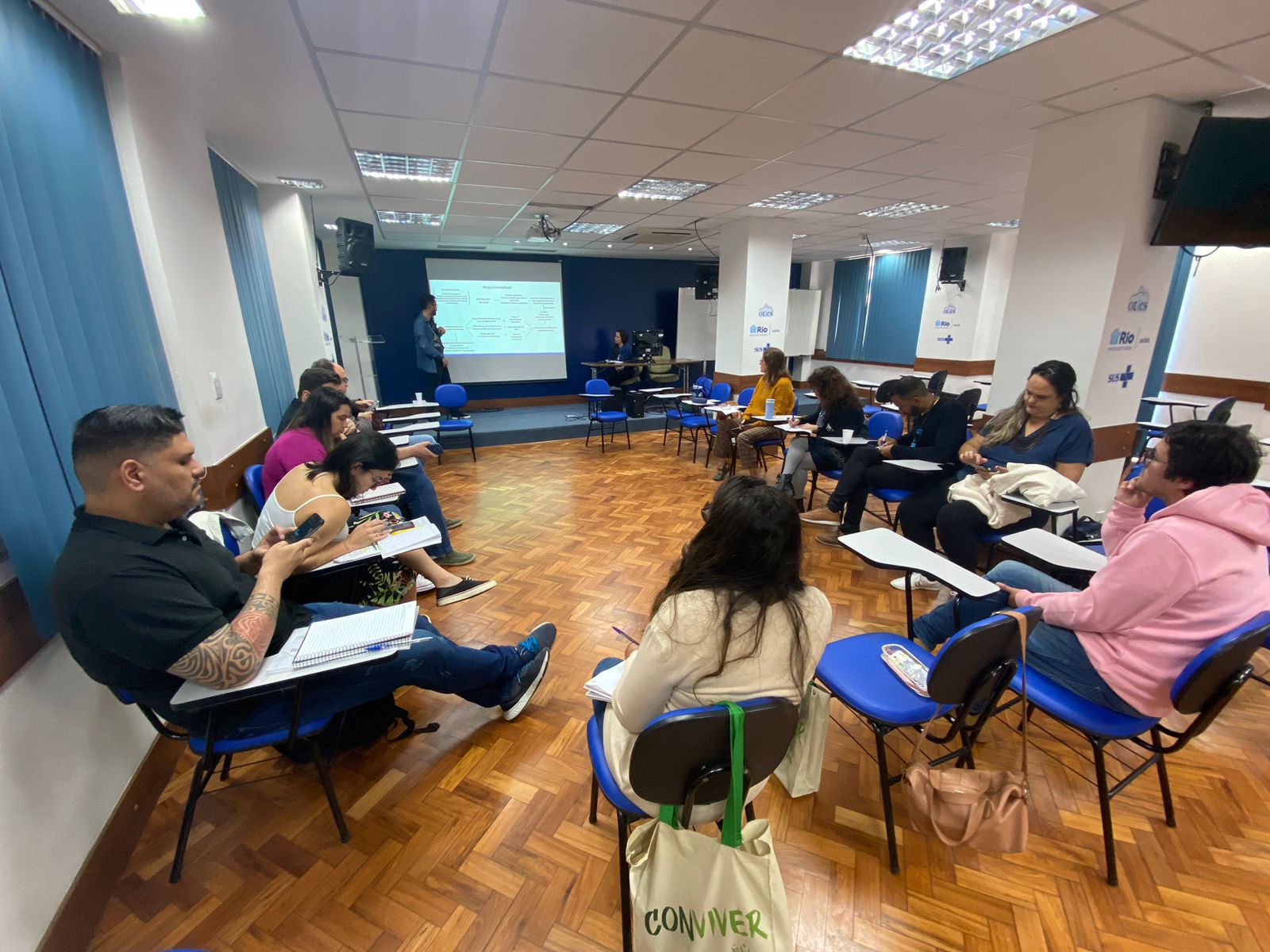 Aula MPAPS: Apresentação de Mapa Conceitual, dentro do módulo: Seminários de Acompanhamento