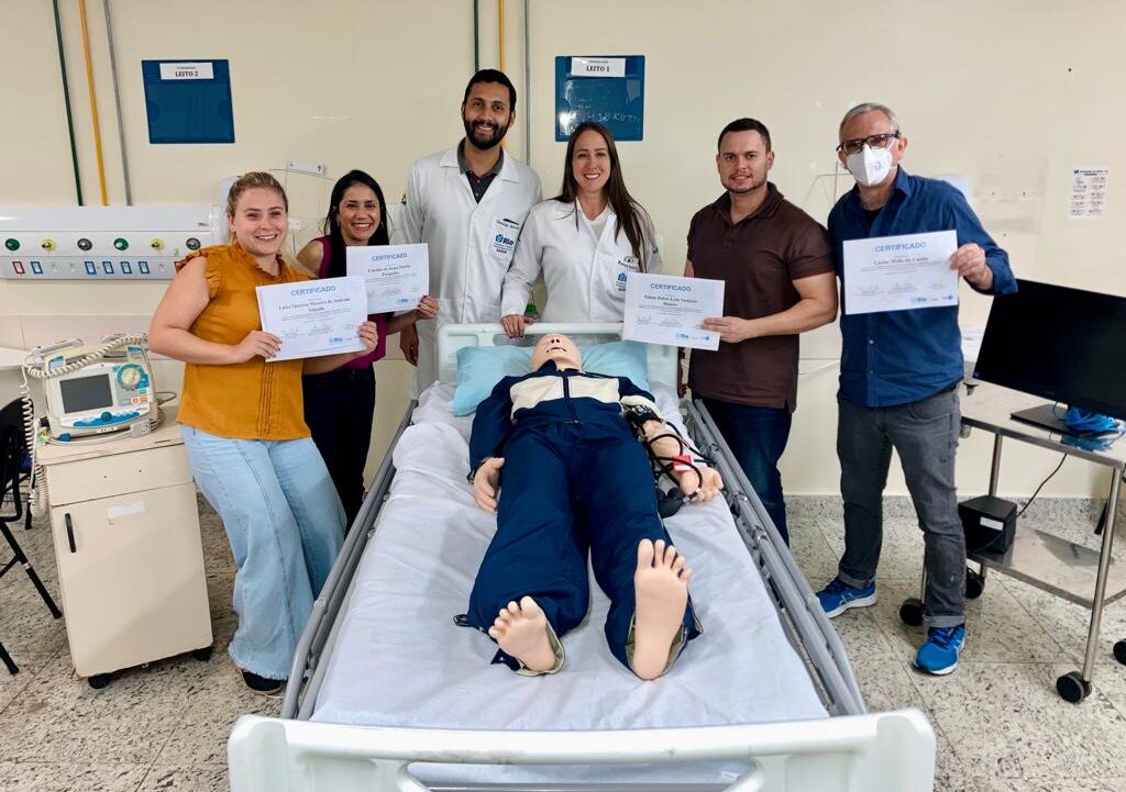 94ª Turma Do Curso de Suporte Avançado à Vida em Emergências no Hospital Souza Aguiar