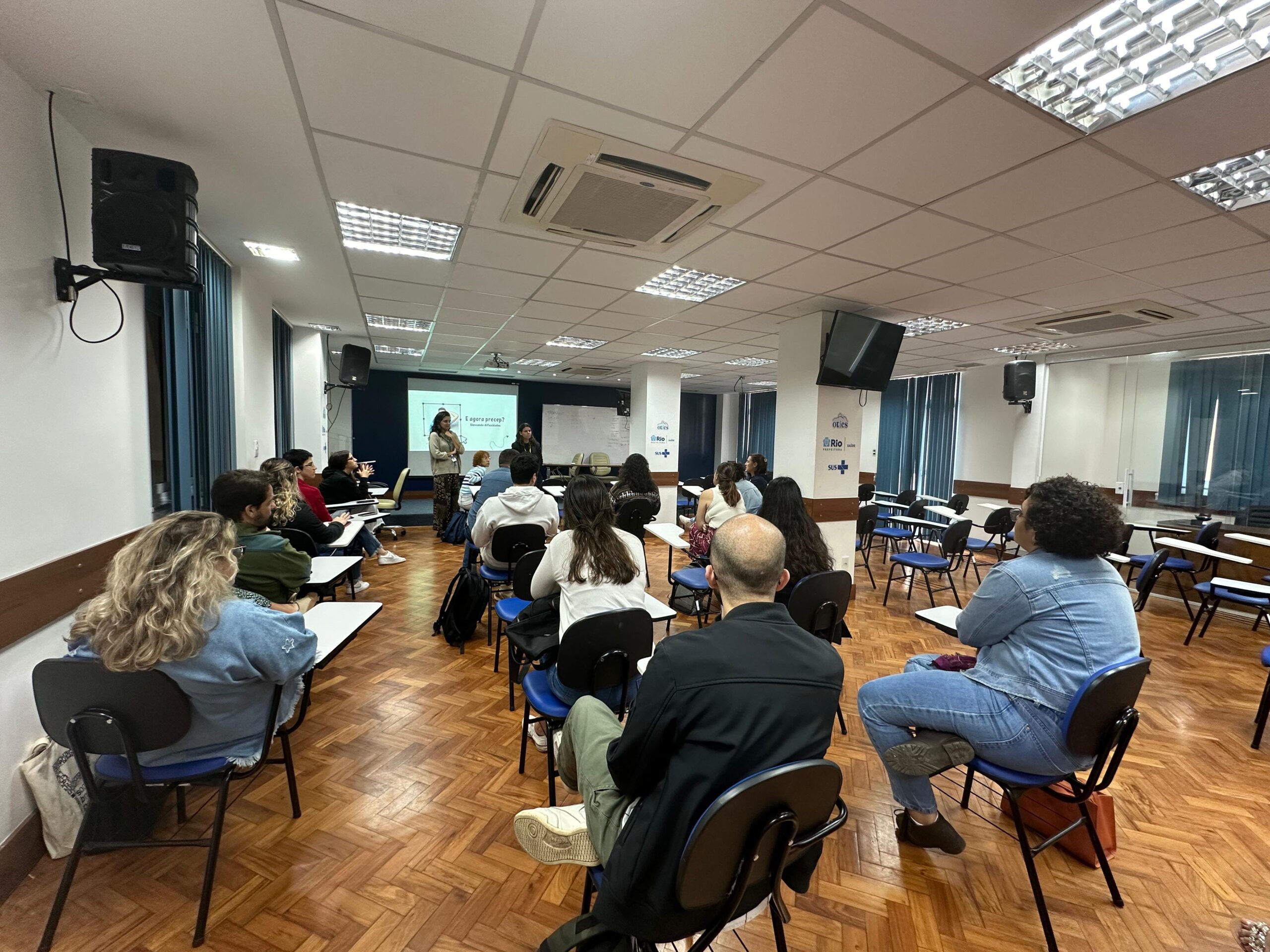 Aula PRMFC: GT de Comunicação Clínica