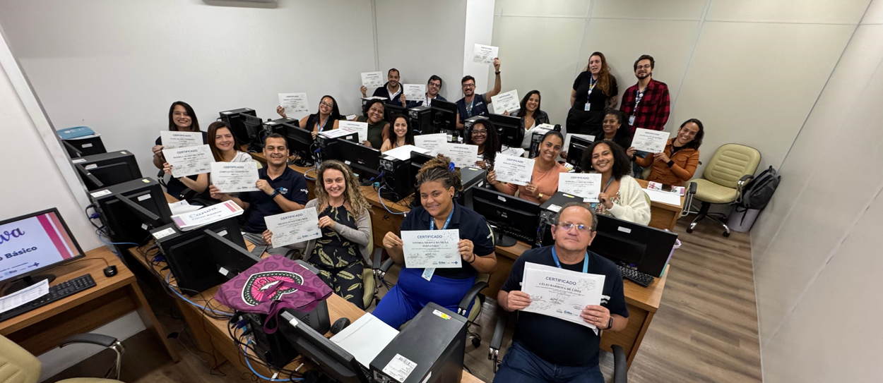 3° turma do Curso Básico de Canva da Secretaria Municipal de Saúde/OTICS-Rio