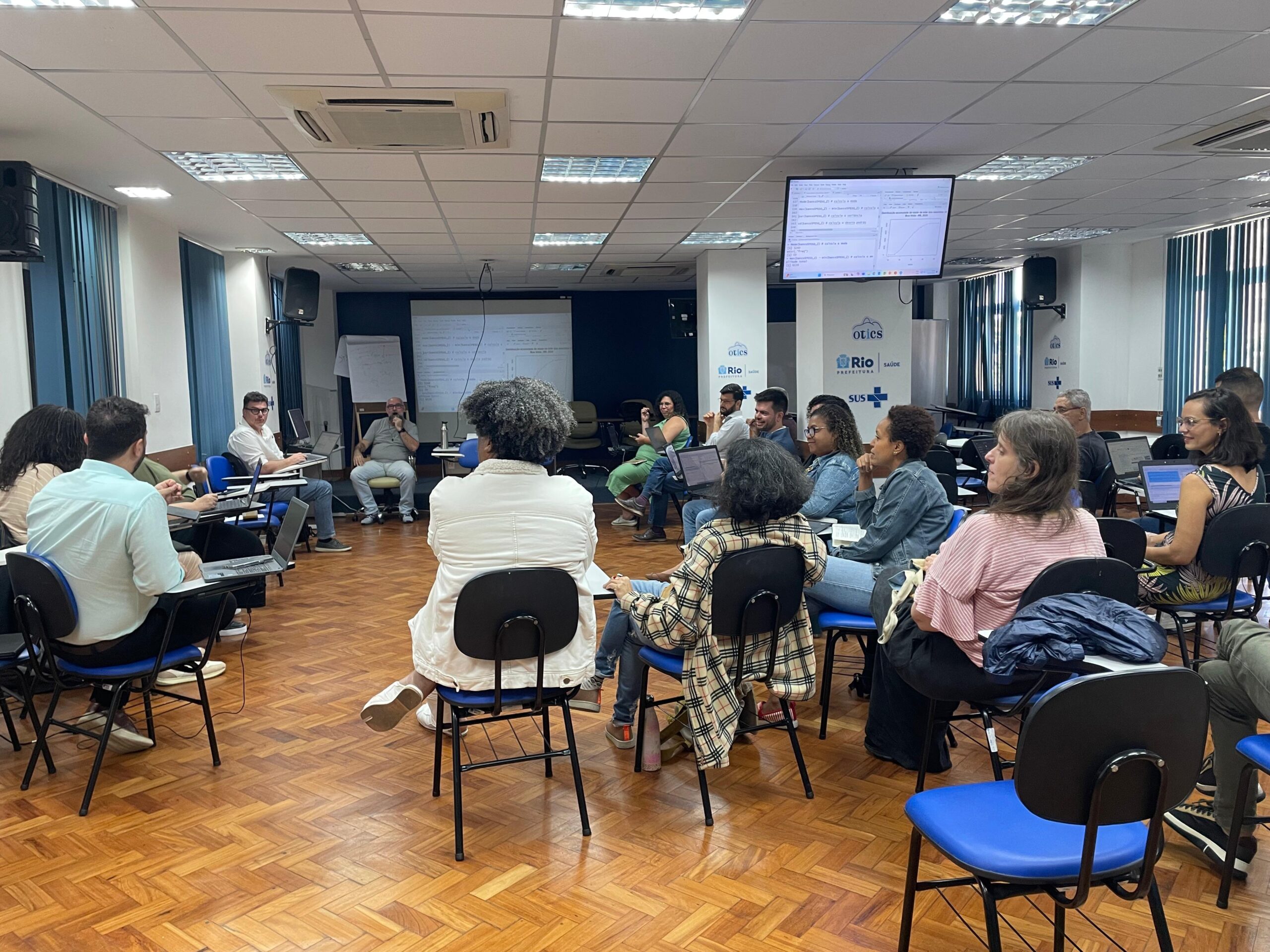 Aula DPAPS: Módulo de Estatística