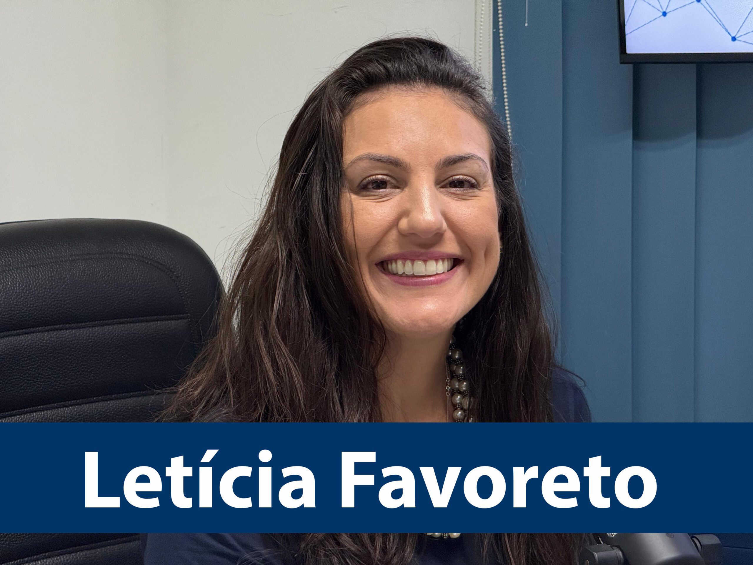 Apresentação da 7ª turma do MPAPS no III Seminário Accountability da Rede OTICS-Rio e TEIAS Manguinhos (Letícia Favoreto)