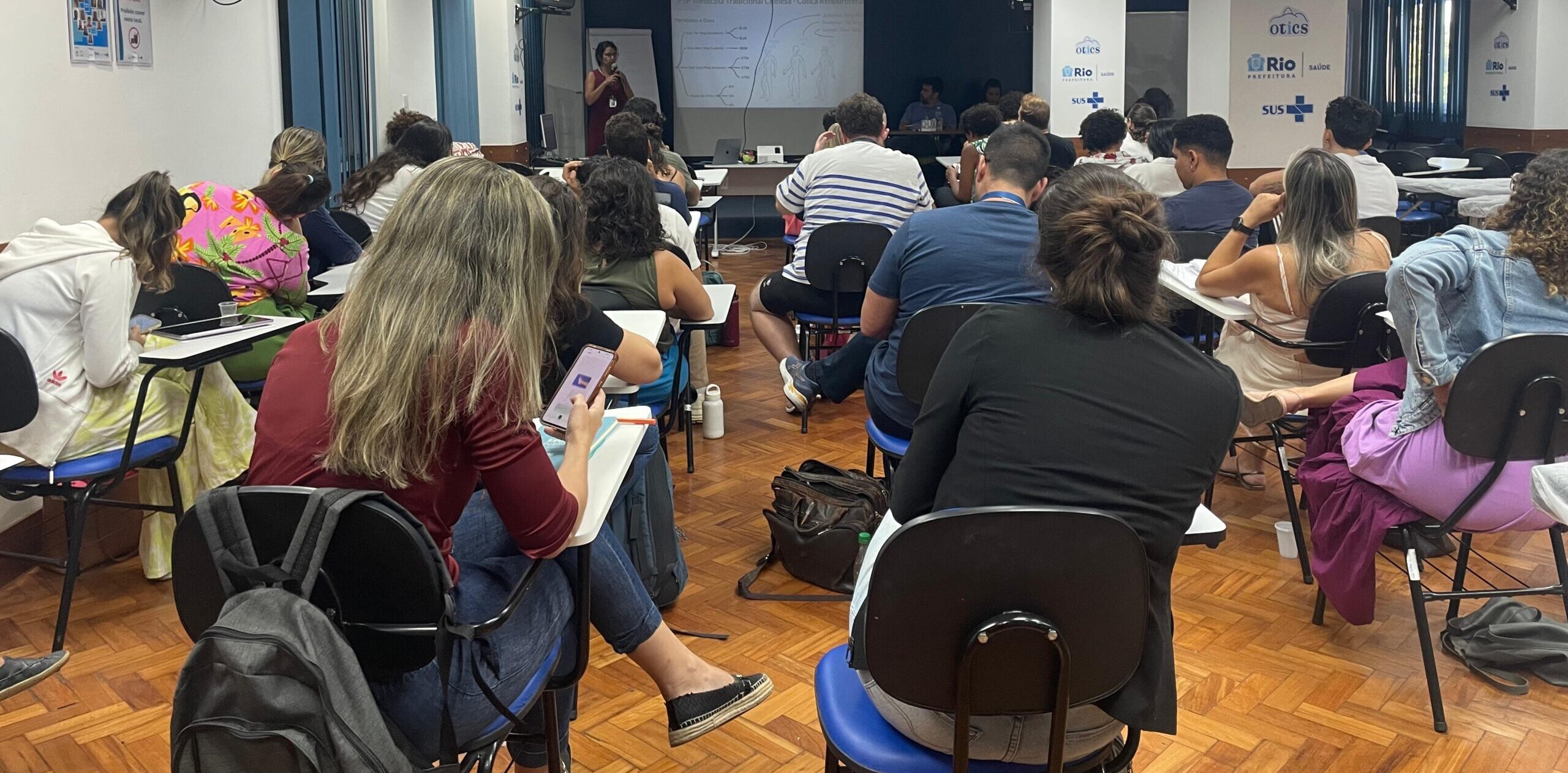 Encerramento da Etapa Presencial do Curso de Acupuntura para Médicos da Atenção Básica