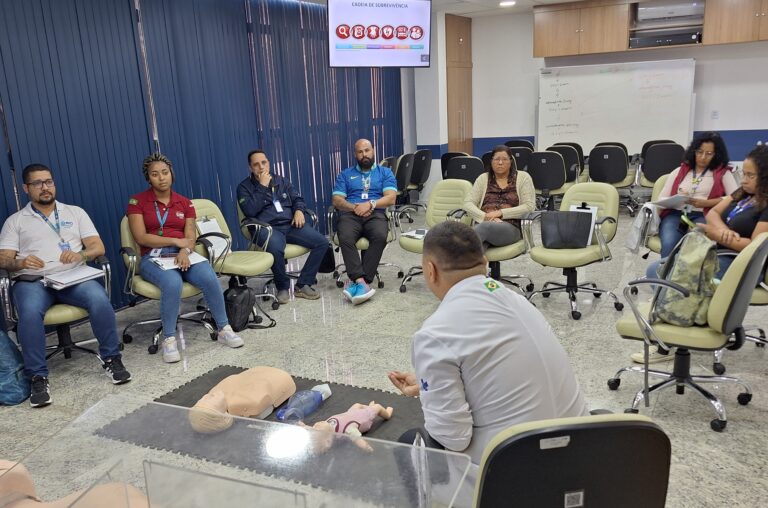 Alcançamos a marca de cerca de 16 mil profissionais do SUS carioca certificados nos cursos de extensão da OTICS/SMS-RJ e NUFOPEP/RioSaúde