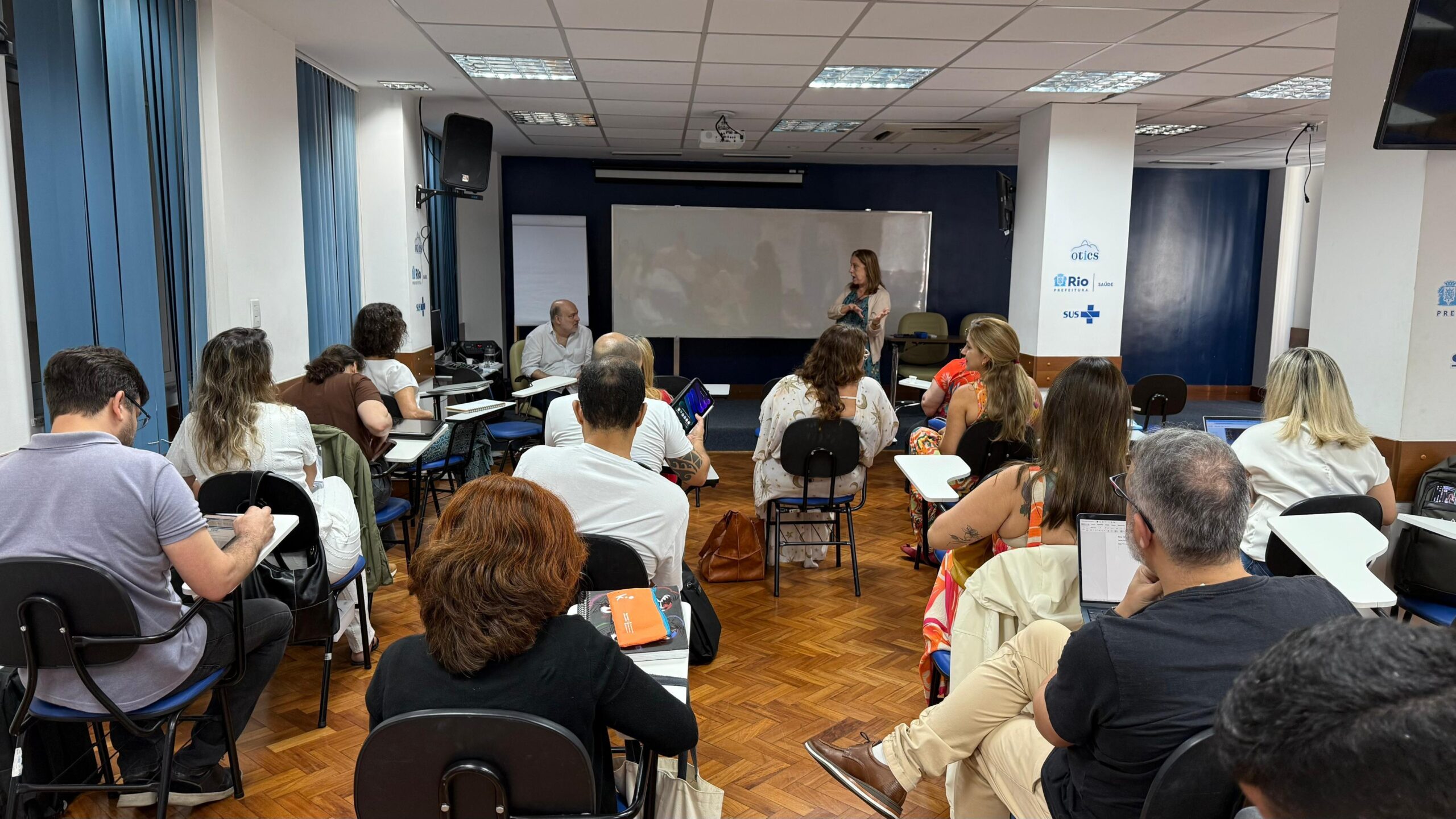 Aula DPAPS: Uma Introdução Crítica às Ciências