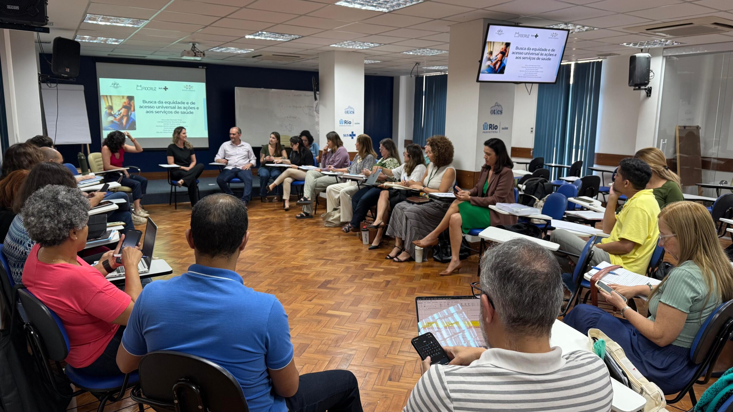 Aula DPAPS: Exposição Dialogada e Seminários sobre o SUS