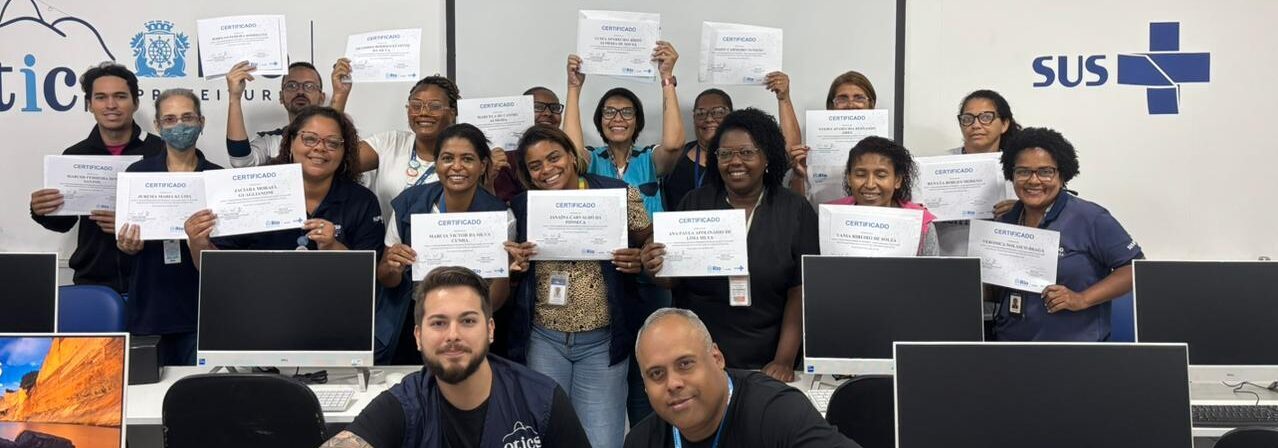 1ª Turma Do Curso de Noções Básicas de Informática no IMPP