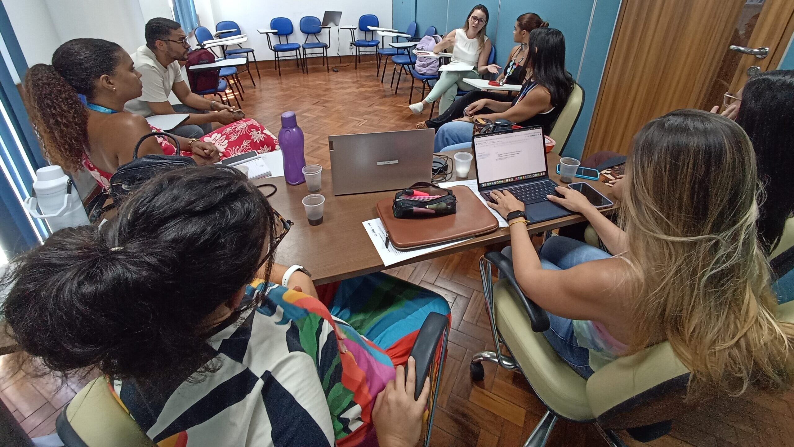 Grupo de Trabalho (GT) Saúde Baseada em Evidências do Programa de Residência em Enfermagem de Família e Comunidade (PREFC)
