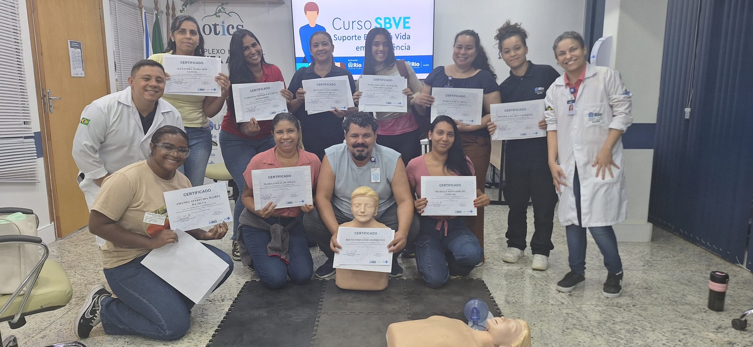 17ª turma do Curso de Suporte Básico à Vida em Emergência (SBVE) na OTICS SOUZA AGUIAR
