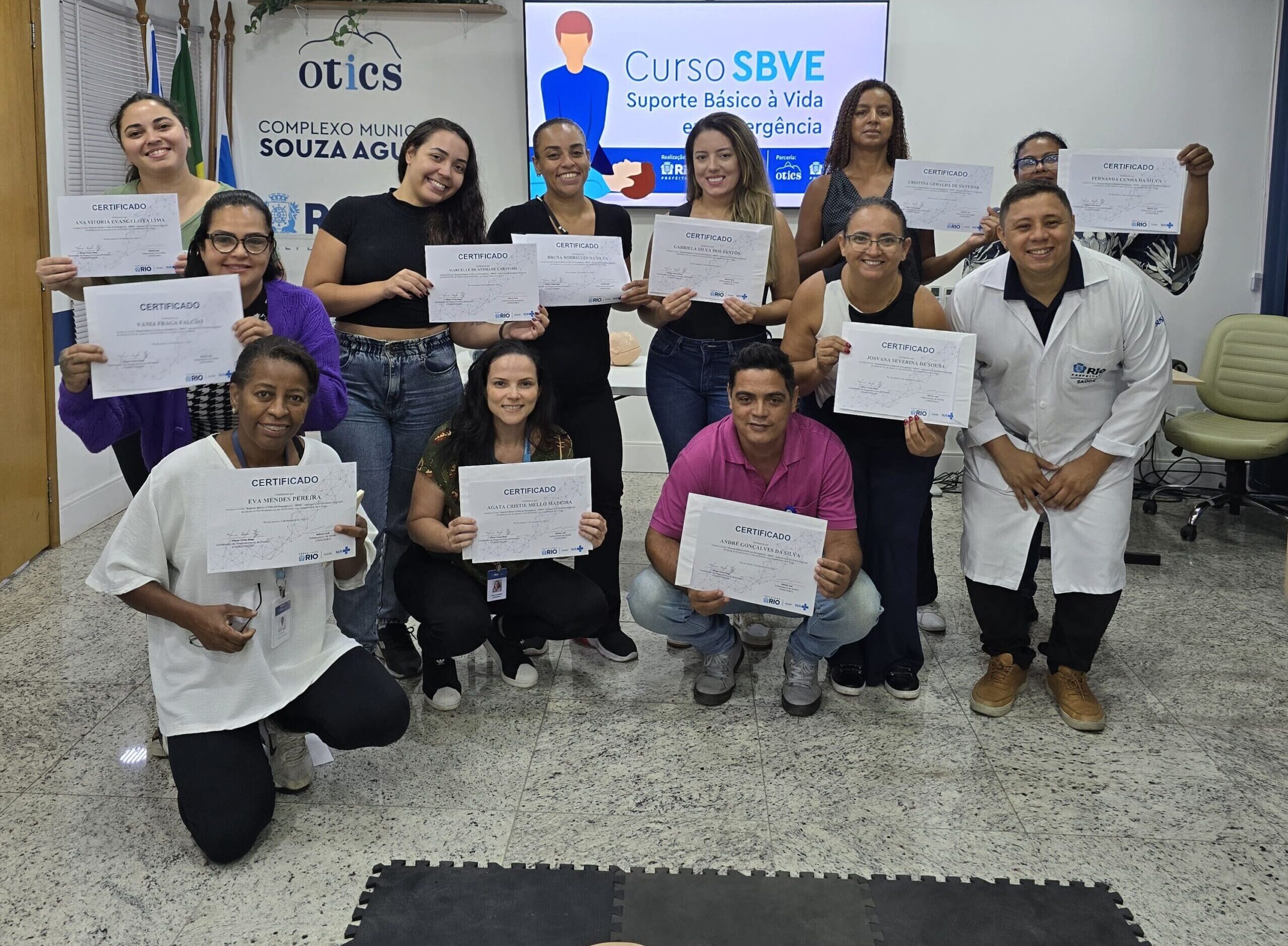 16ª turma do Curso de Suporte Básico à Vida em Emergência (SBVE) na OTICS SOUZA AGUIAR