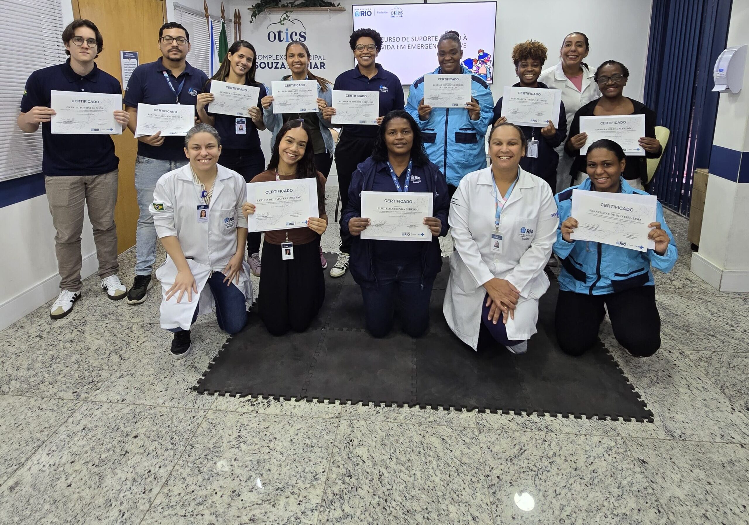 33ª Turma do Curso de Suporte Básico à Vida em Emergência (SBVE) na OTICS SOUZA AGUIAR